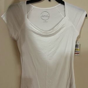 Medium INC International Concepts Top in White